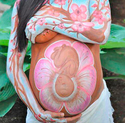 bodypainting-embarazada-feto